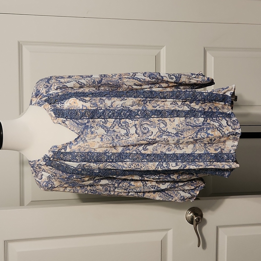 Long sleeve blouse